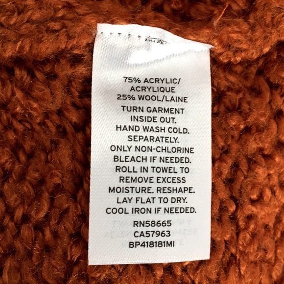 BP. Funnel Neck Bouclé Sweater Rust Brown Size XL New - Picture 10 of 12